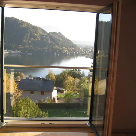 Burgblick アパート *